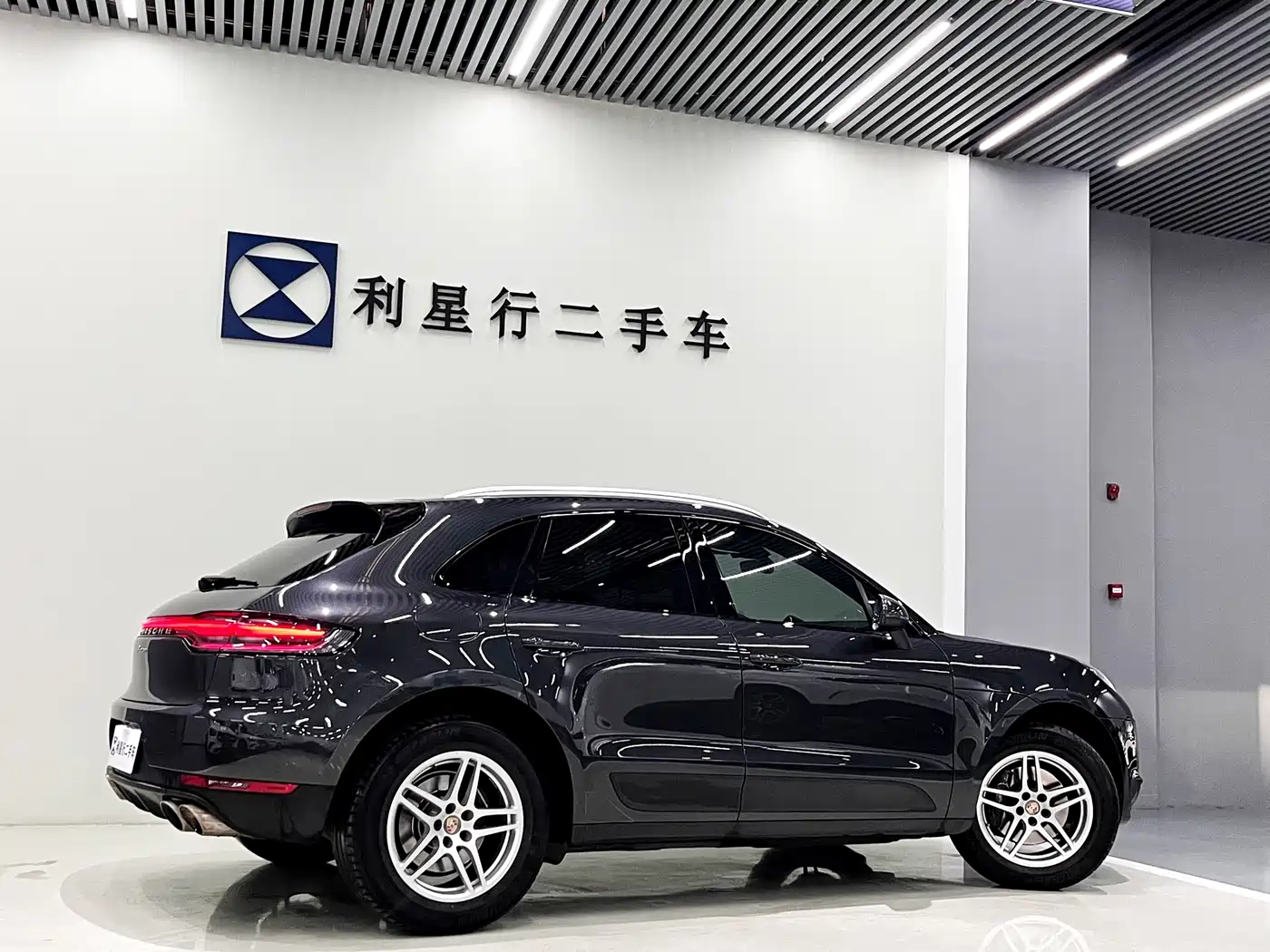 Porsche Macan 2021 Macan 2.0T фото 3