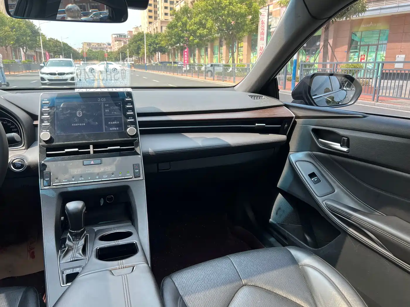 Toyota Avalon 2019 2.0L XLE Premium Edition (China VI) фото 16