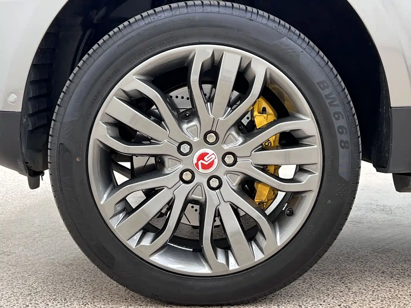 Land Rover Range Rover Sport 2014 3.0 SC V6 HSE фото 36