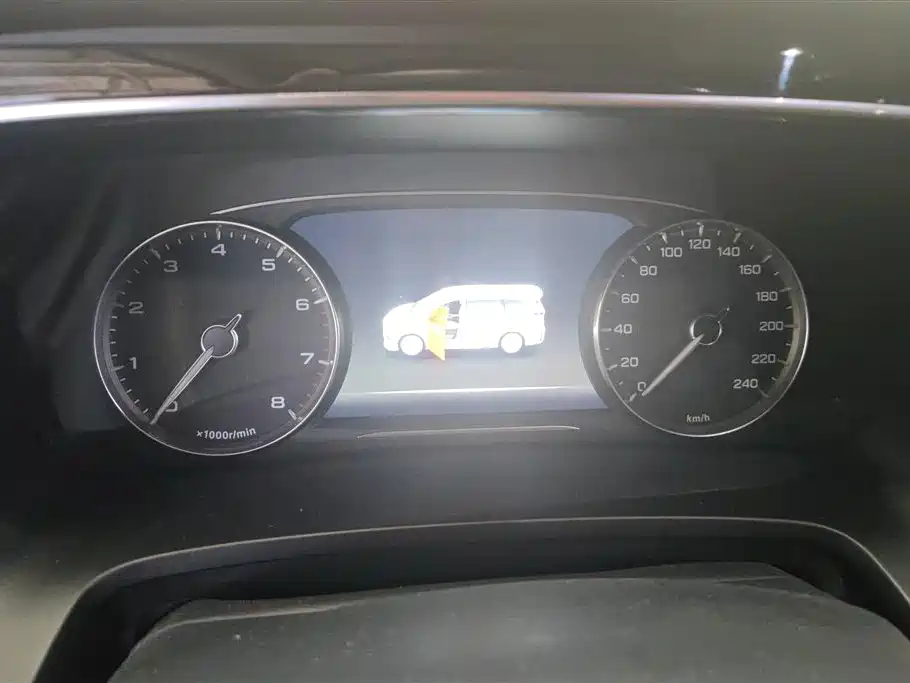 GAC Trumpchi Trumpchi M8 2021 Leading Show Series 390T Premium Edition фото 14