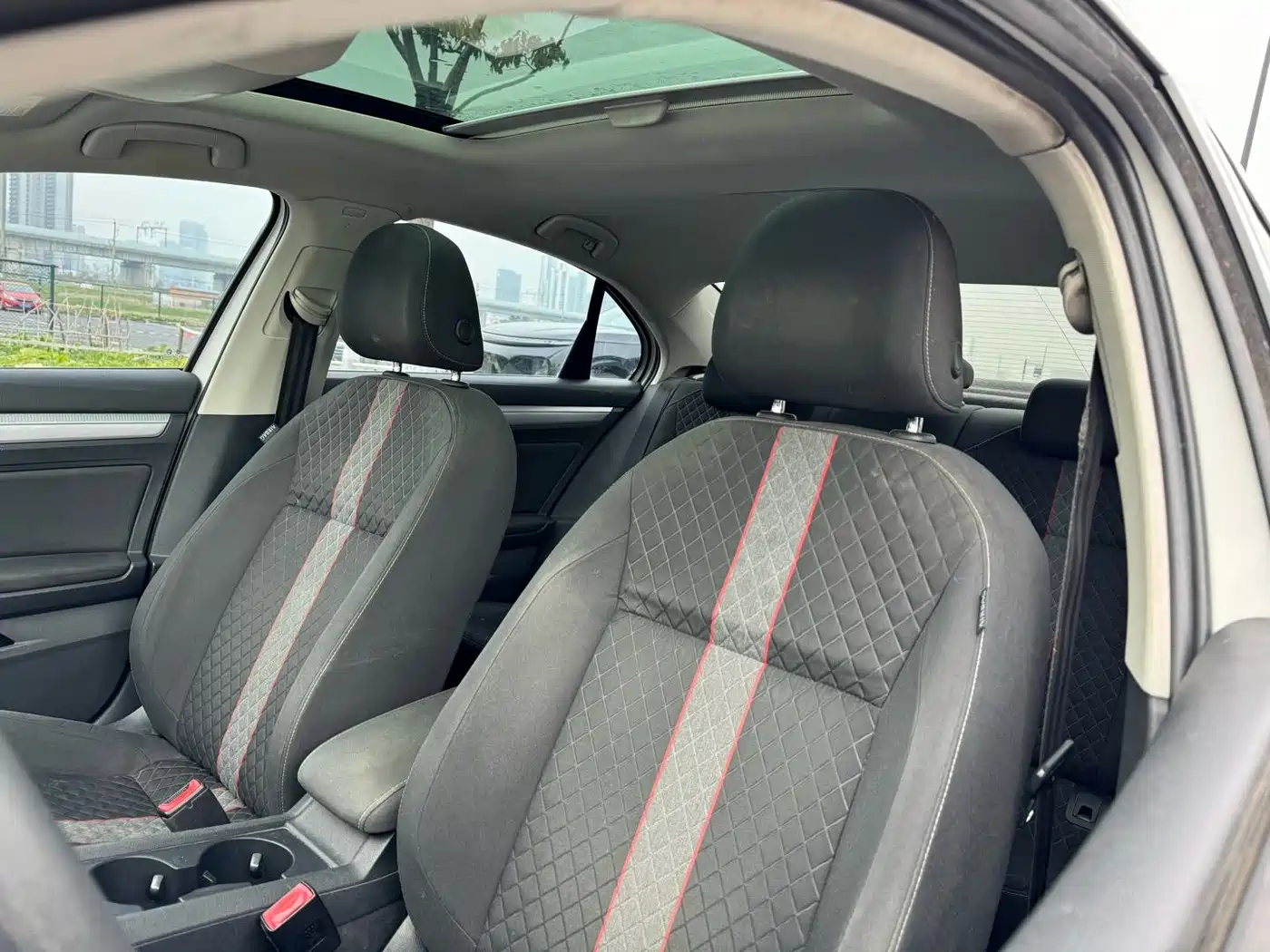 Volkswagen Lamando 2019 230TSI DSG Fashion Edition China VI фото 16