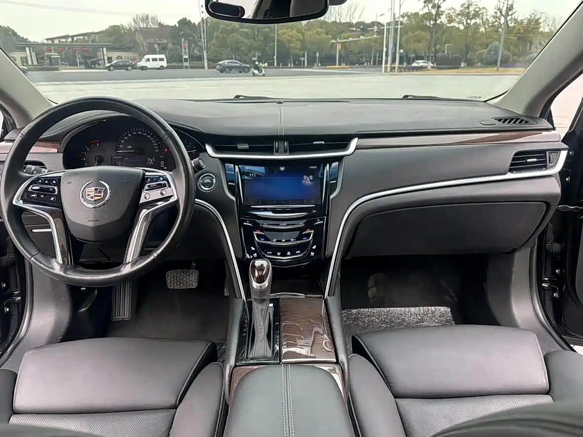 Cadillac XTS 2014 2014 28T Technology Edition