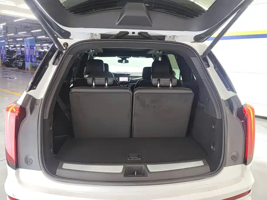 Cadillac XT6 2022 2022 2.0T 6-Seater 2WD Luxury Edition
