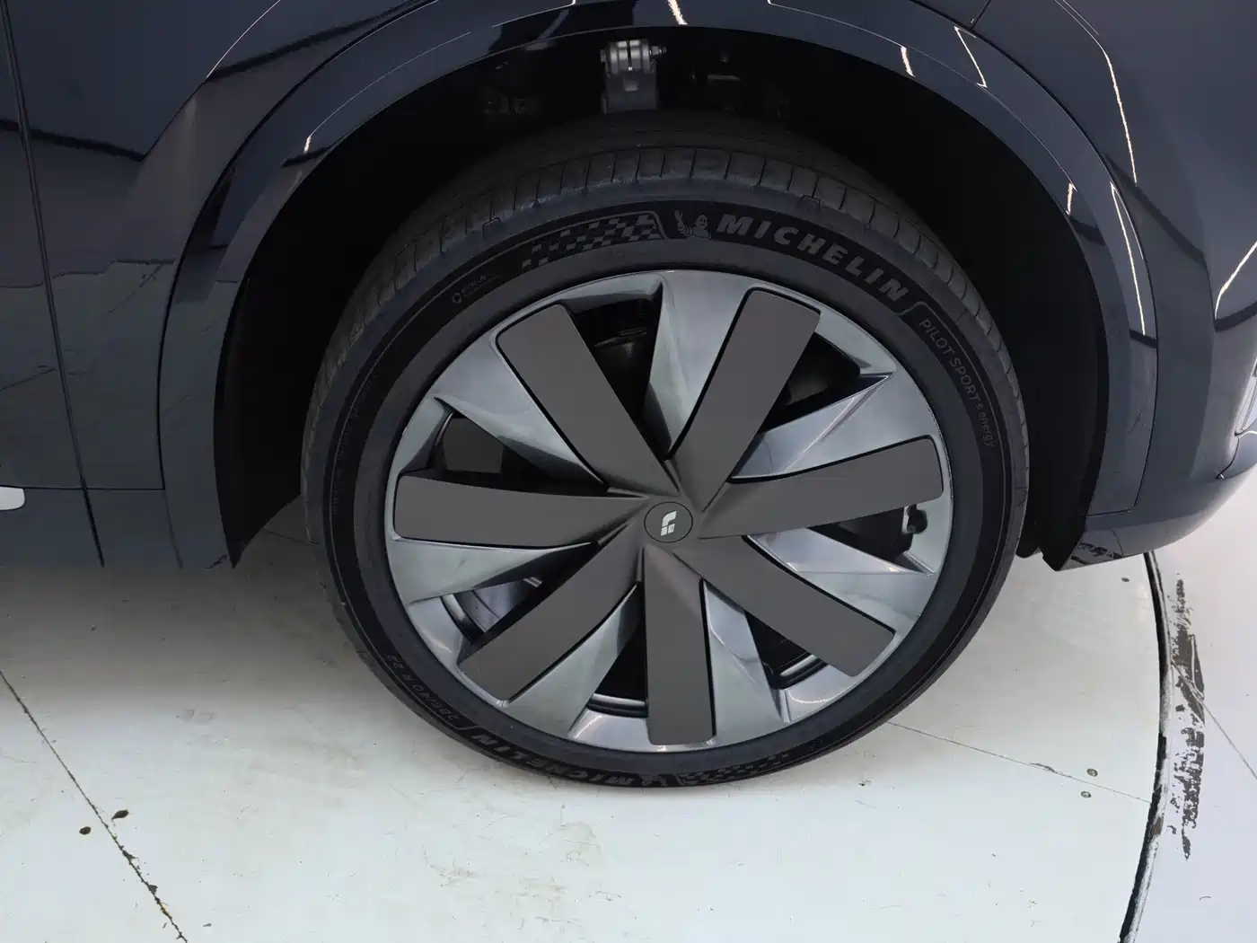 Li Auto Li Xiang L9 2026 2026 Base Model