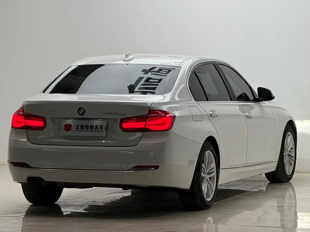 BMW 3 Series 2017 320Li Fashion фото 30
