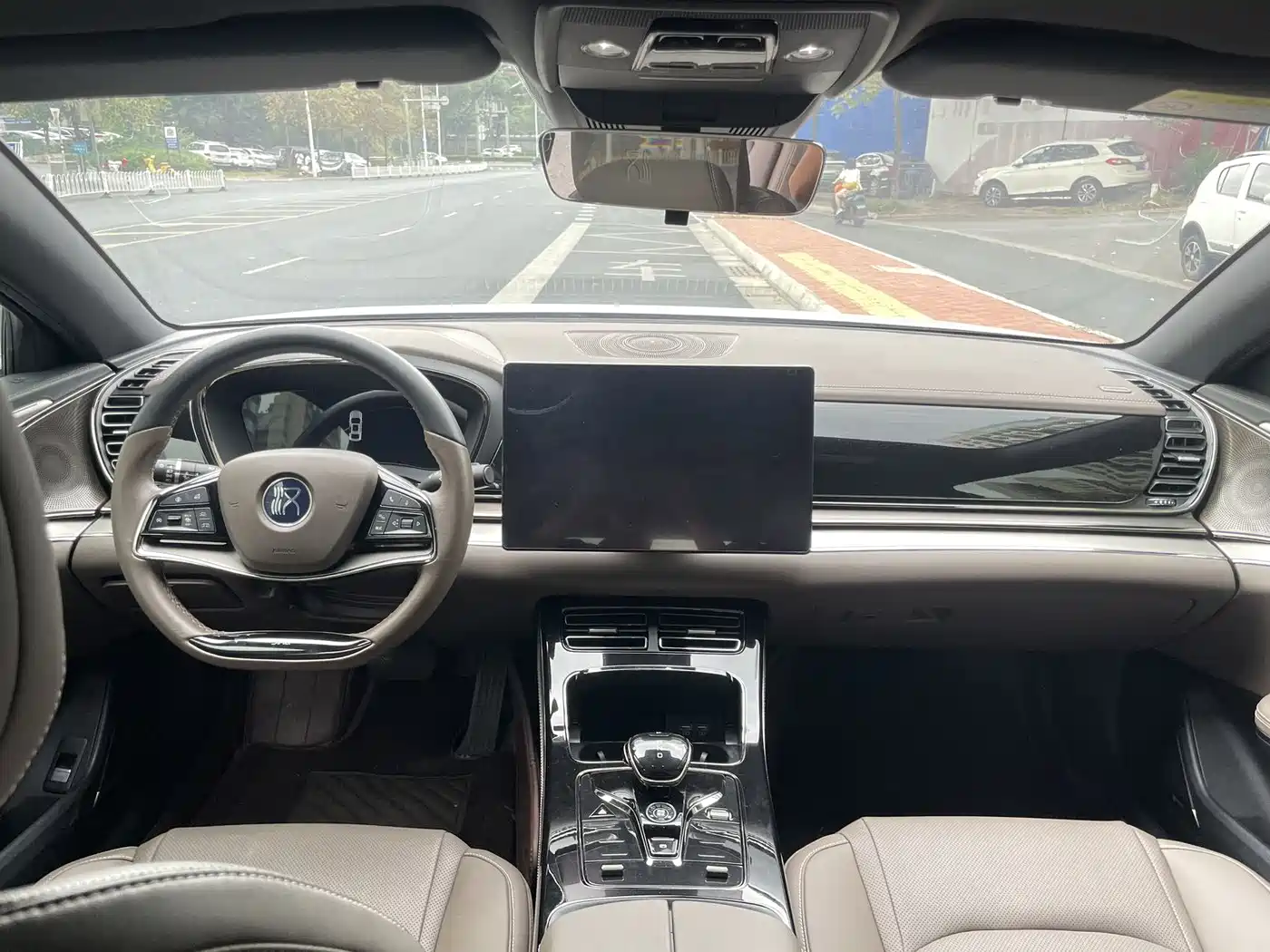 BYD Han 2020 DM AWD Performance Luxury Edition фото 15