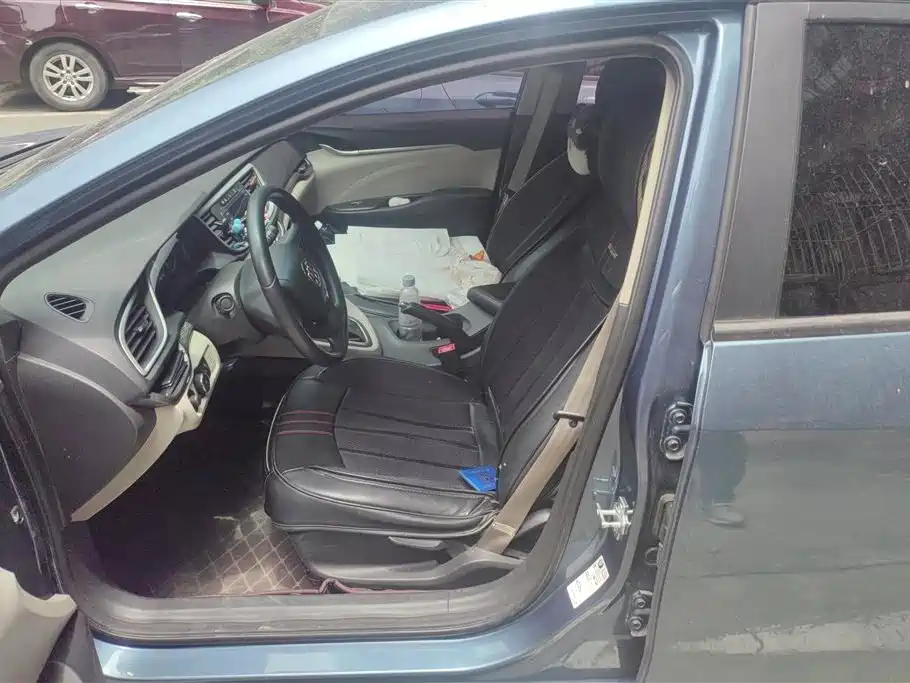 Buick Excelle 2016 15N Automatic Elite фото 9