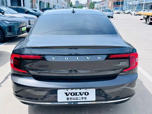 Volvo S90 2023 B5 Intelligent Vision Luxury Edition — фото 5