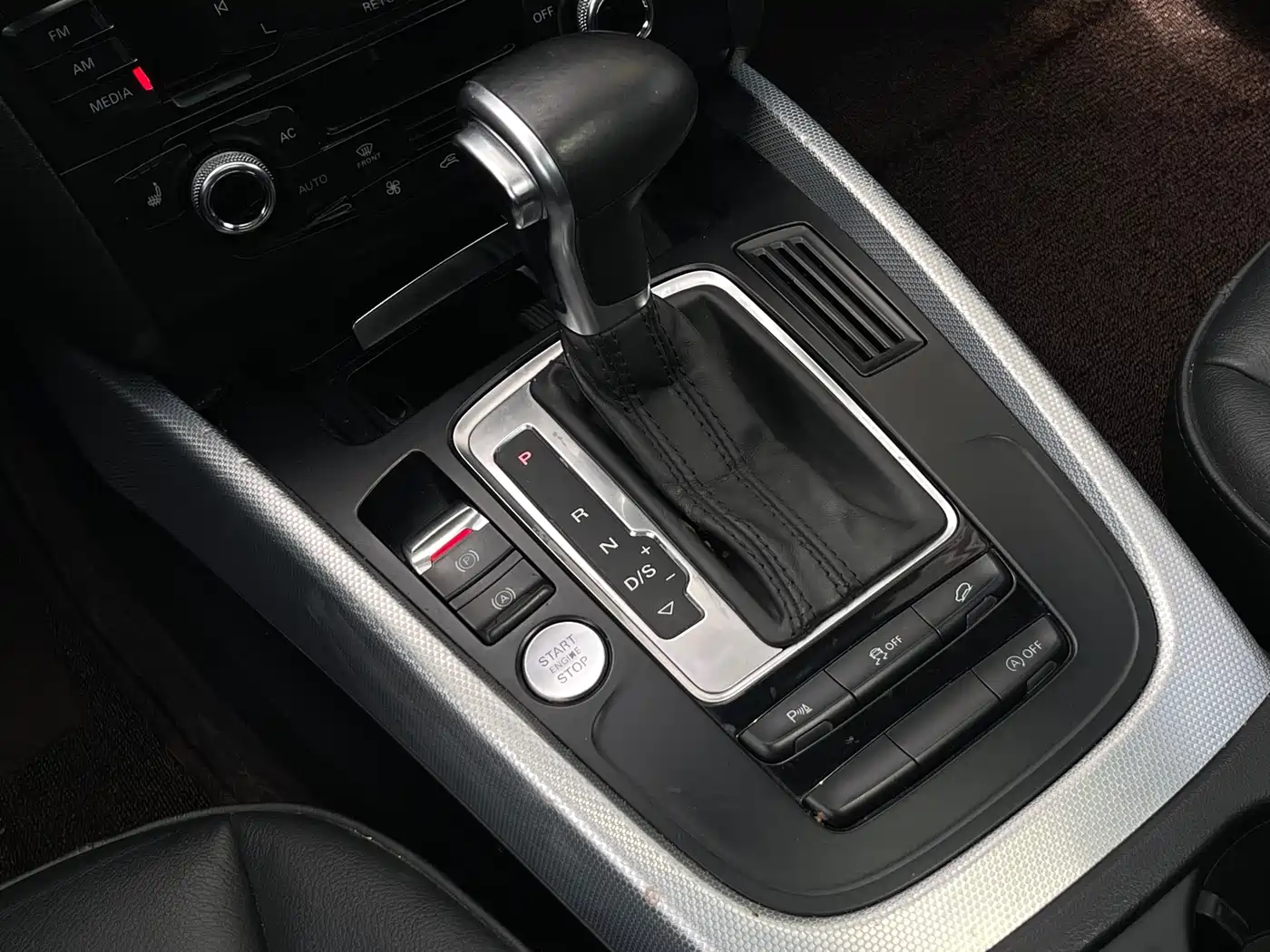 Audi Q5 2013 40 TFSI Technology фото 14