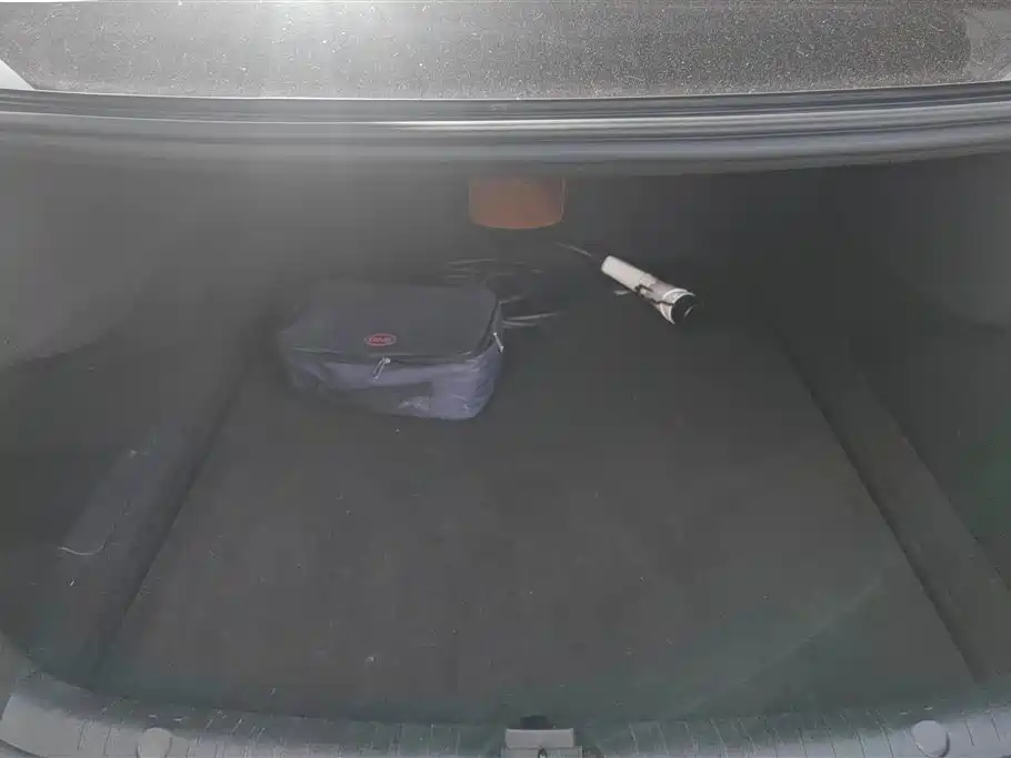 BYD Han 2022 DM-i 121KM Premium Edition фото 4