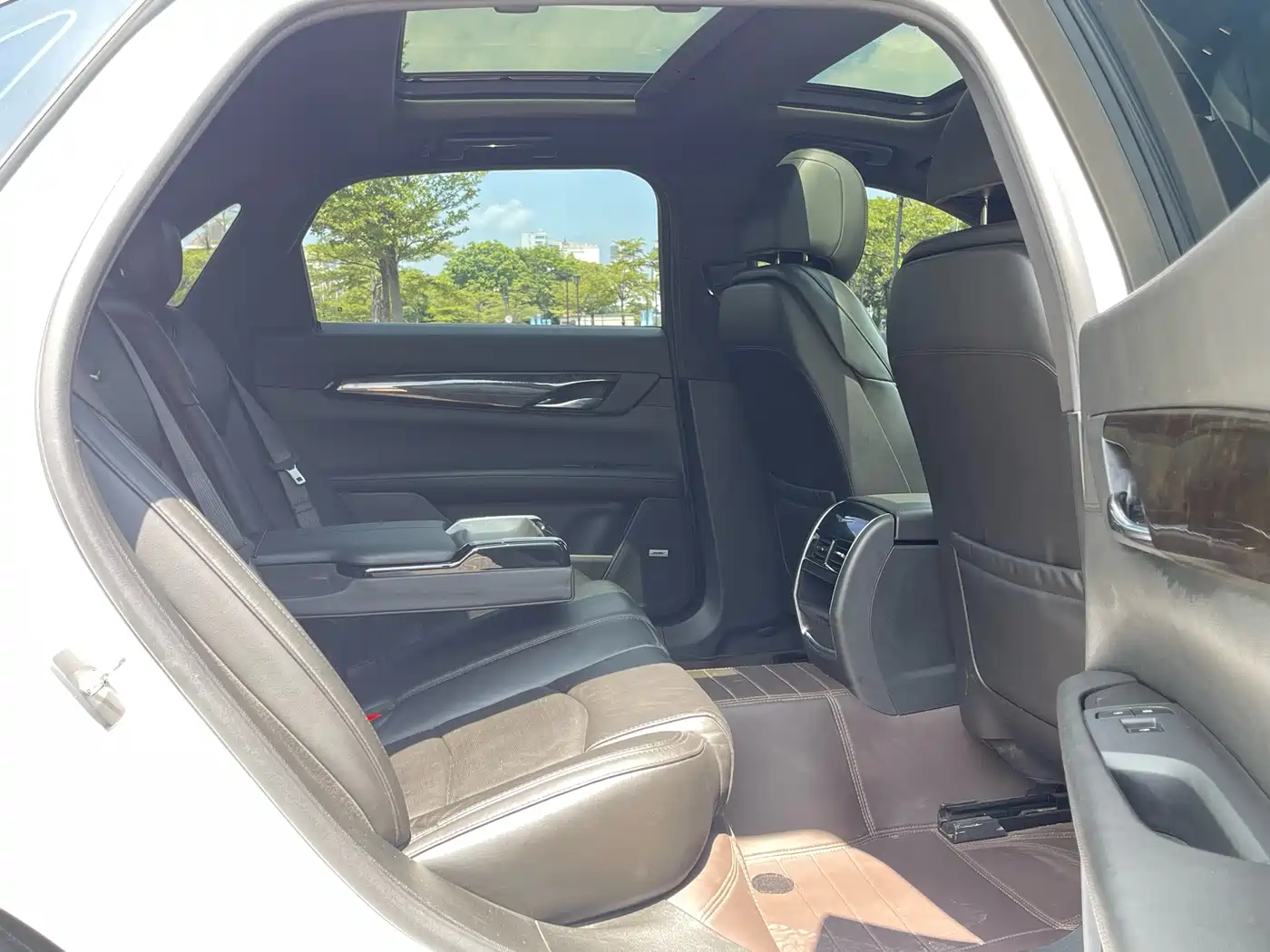 Cadillac CT6 2021 28T Luxury фото 18