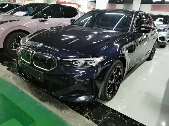  BMW BMW i3 2024 eDrive 40 L Shadow Night Package
