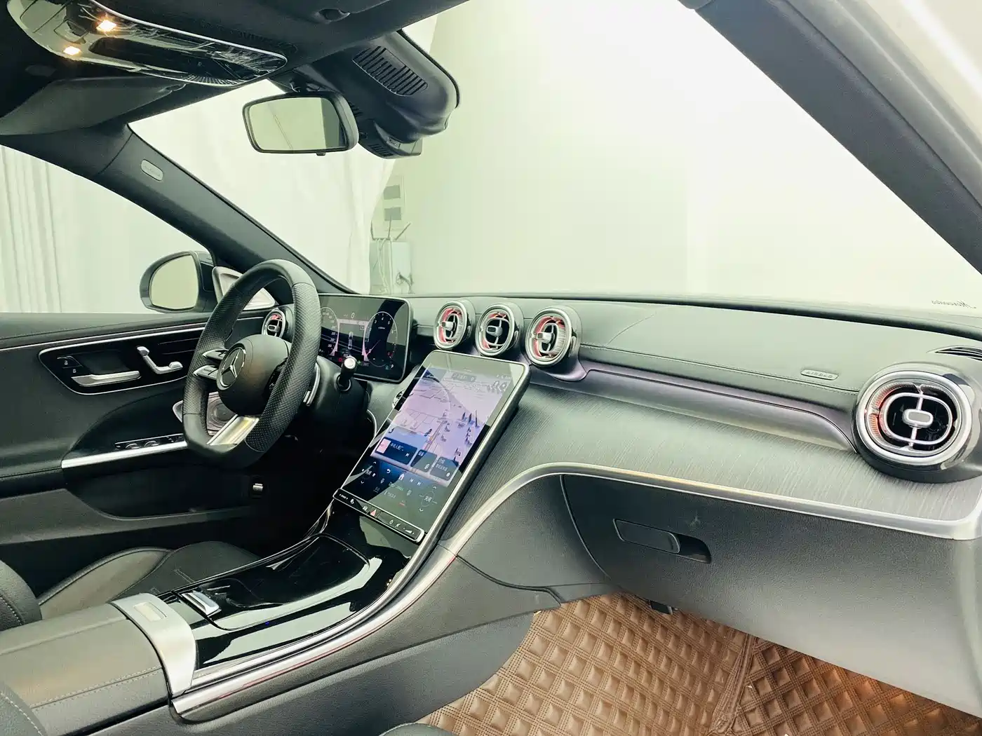 Mercedes-Benz C-Class 2023 C 200 L Sport фото 15