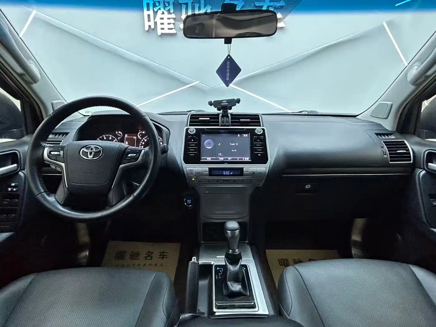 Toyota Prado 2018 3.5L Auto TX-L фото 10
