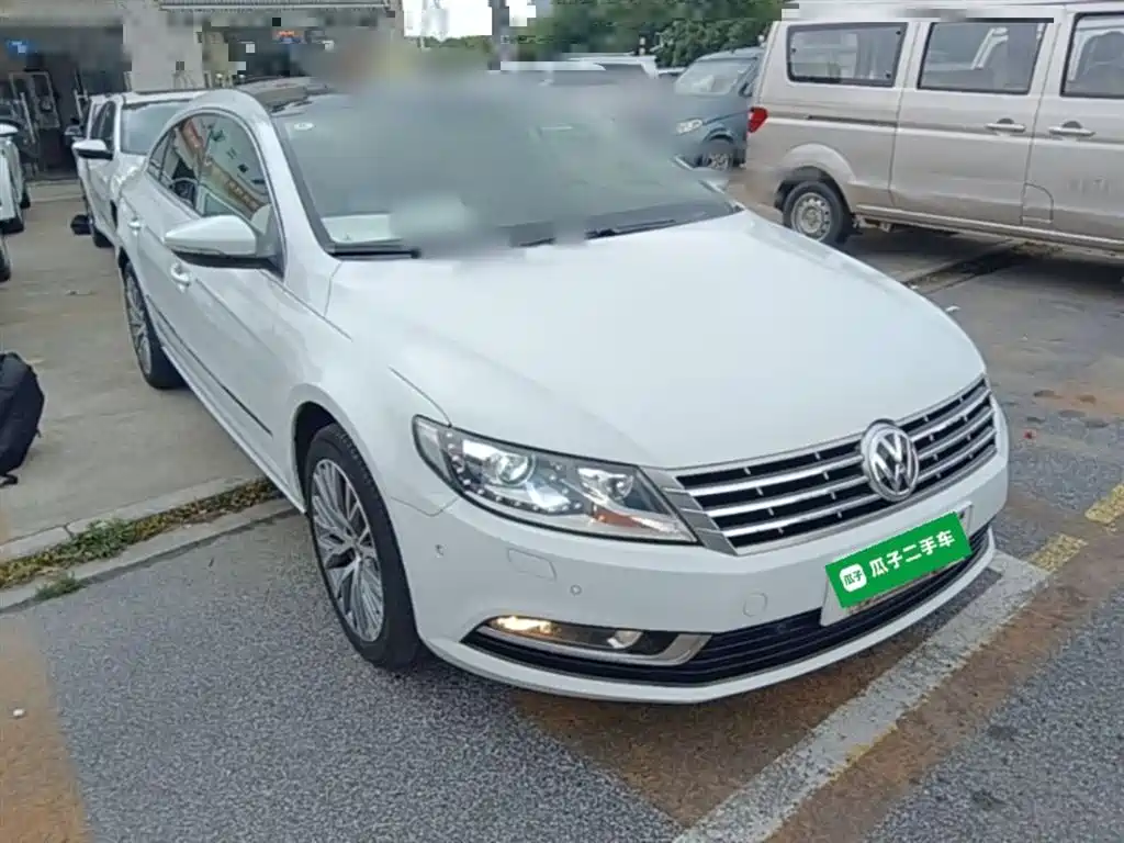 Volkswagen FAW-Volkswagen CC 2018 1.8TSI Luxury фото 4
