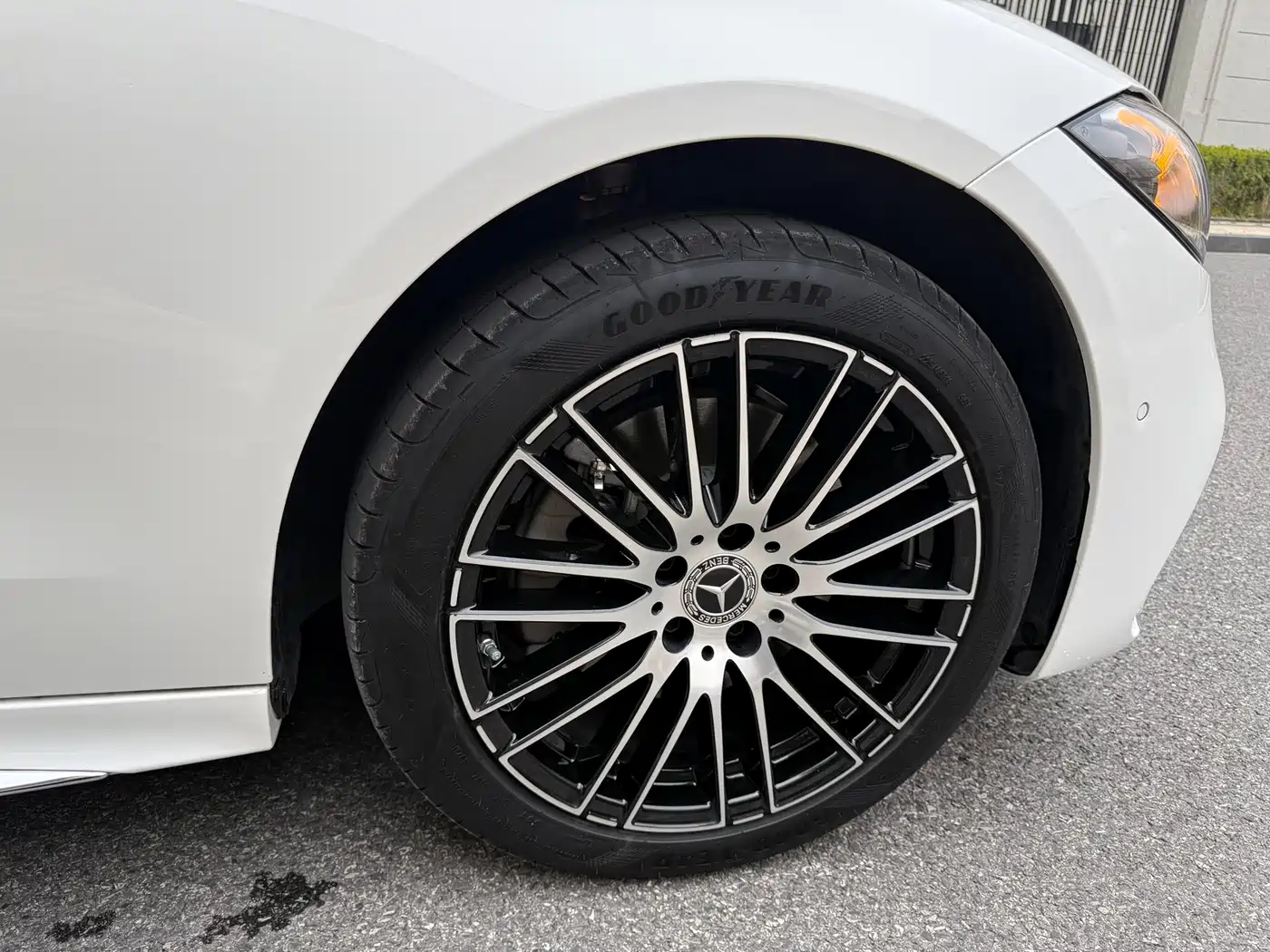 Mercedes-Benz C-Class 2024 Facelift C 260 L Sport фото 18