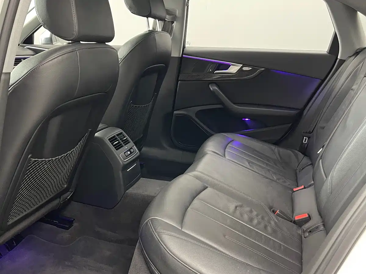Audi A4L 2019 40 TFSI Sport (China V) фото 5