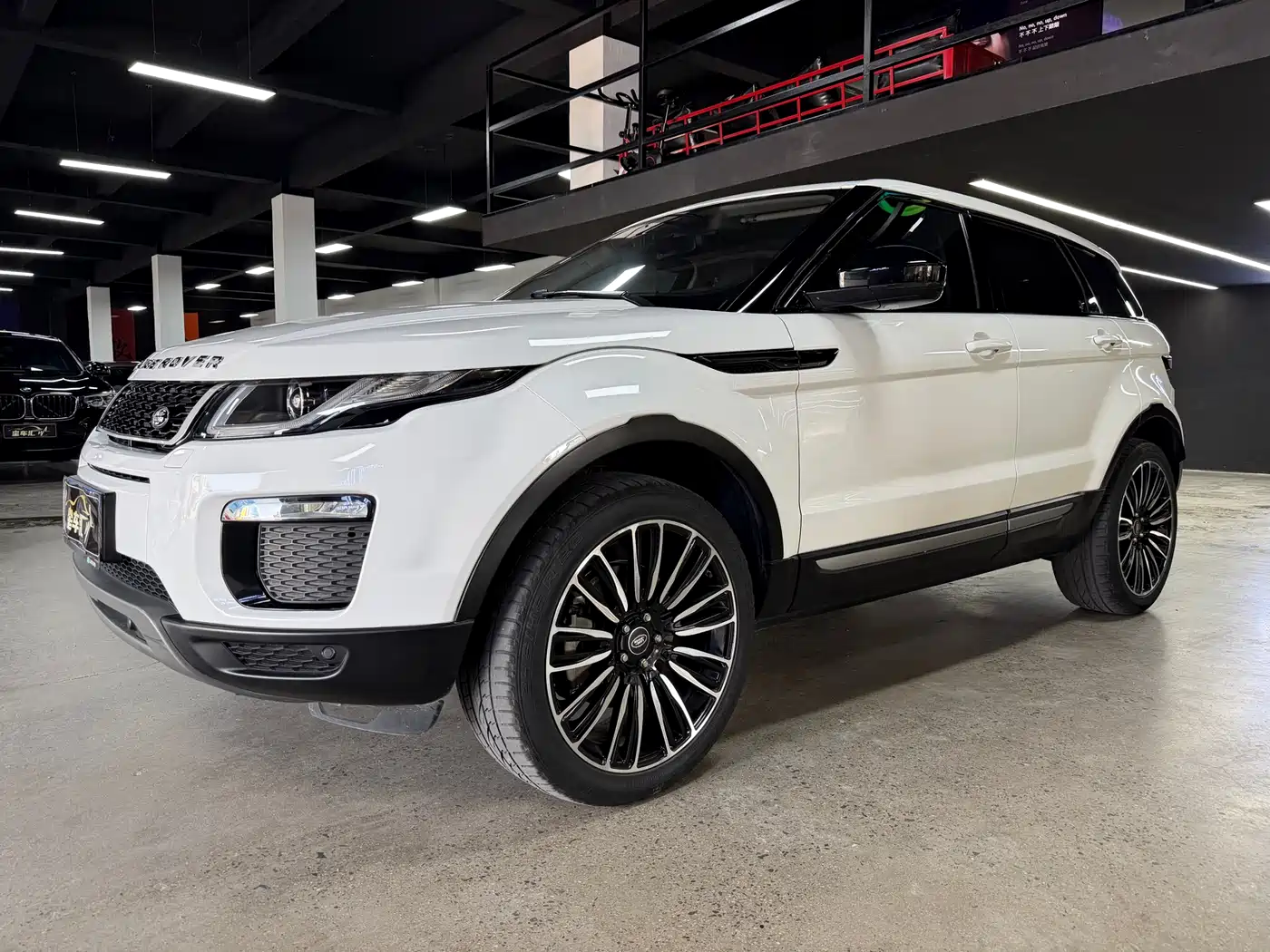 Land Rover Range Rover Evoque 2016 2.0T PURE Style
