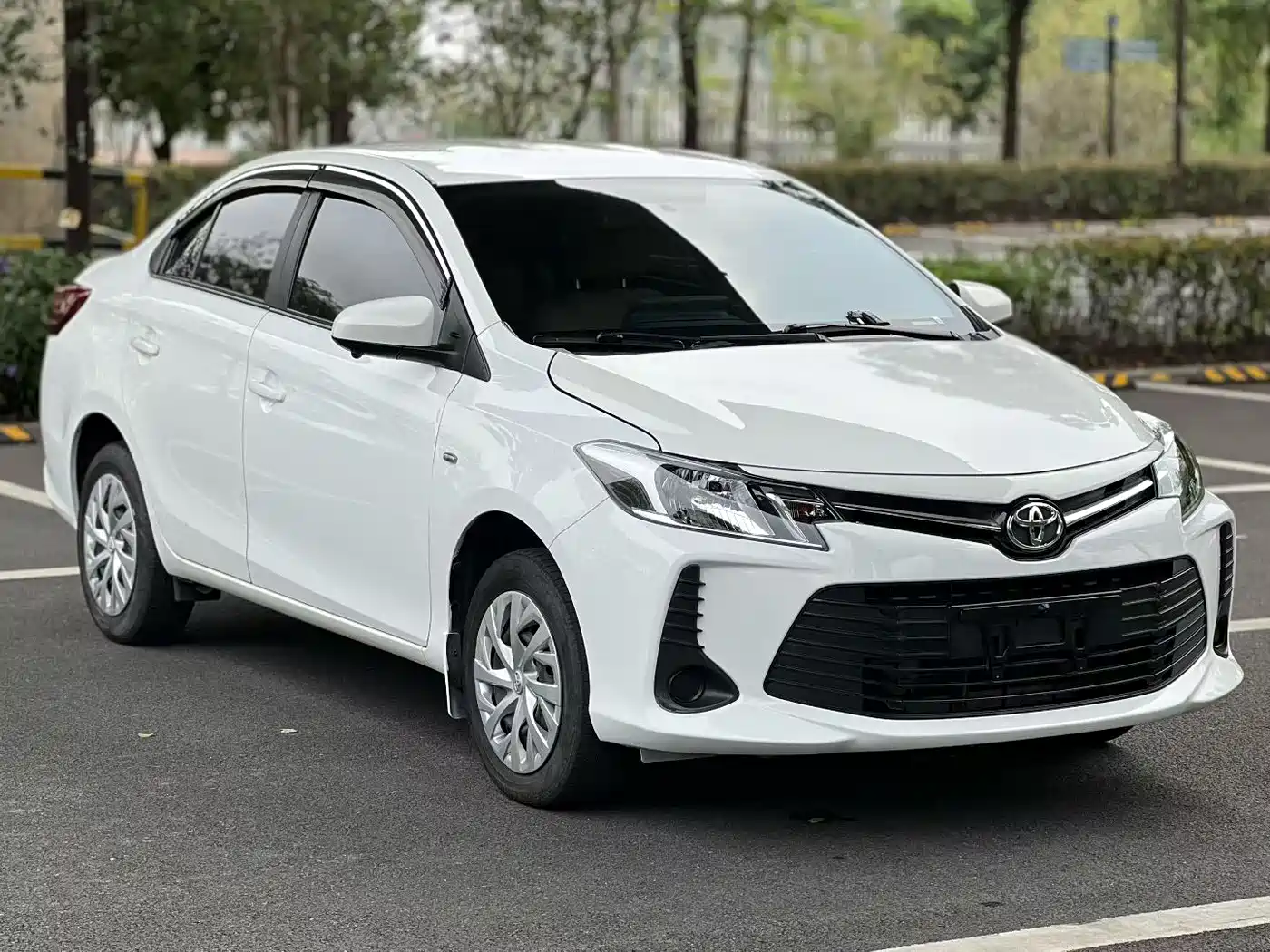 Toyota Vios 2021 1.5L CVT Chuangxing Edition фото 4
