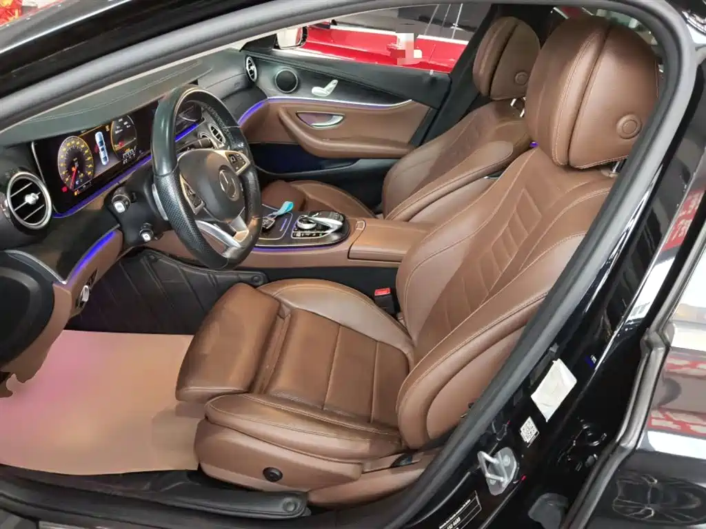 Mercedes-Benz E-Class 2018 E 200 L Sport фото 11