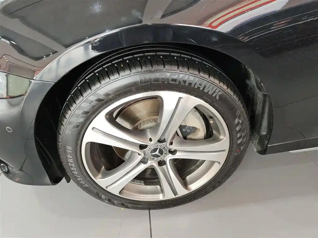 Mercedes-Benz E-Class 2018 E 200 L Sport фото 25