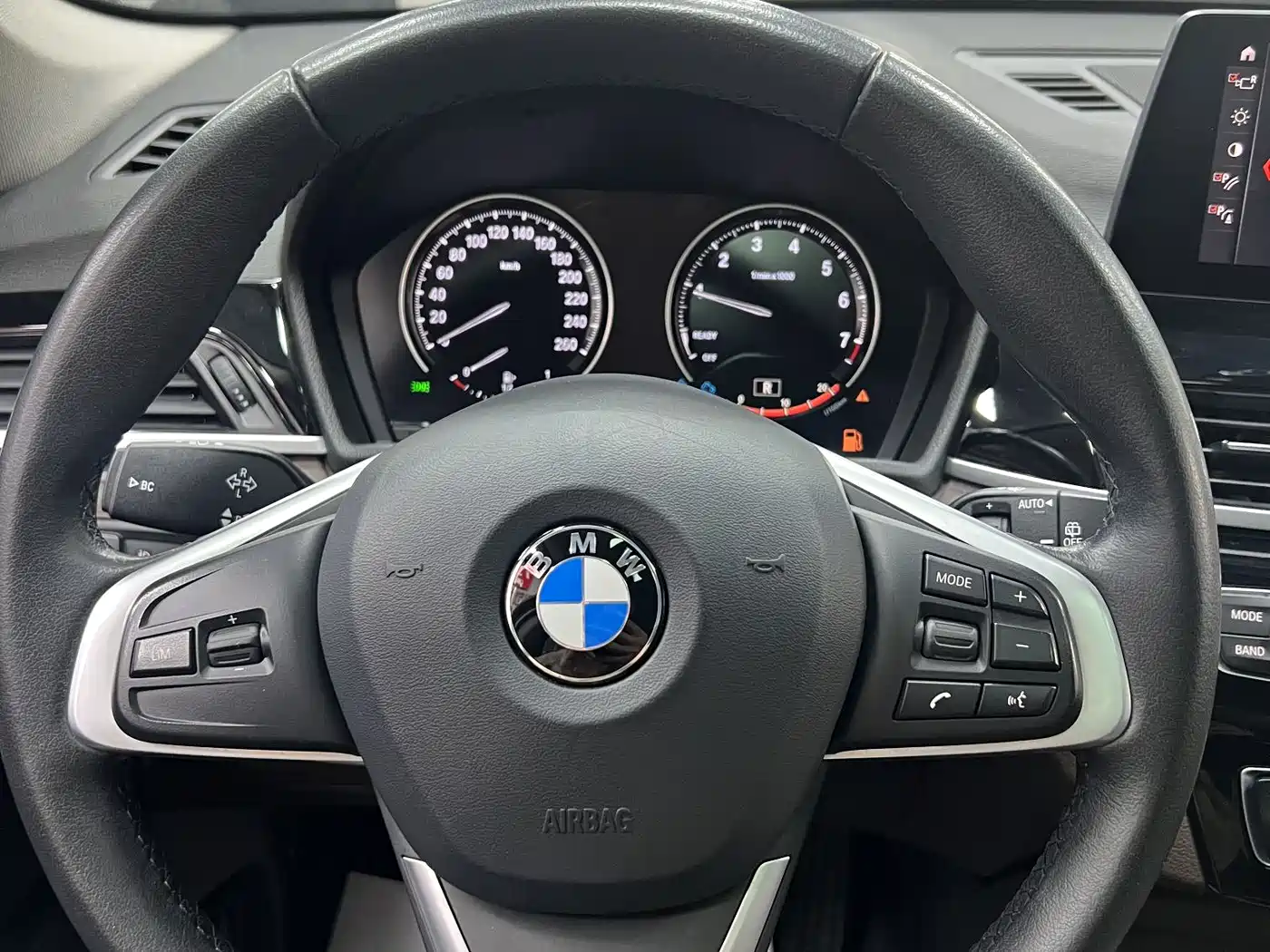 BMW X1 2021 sDrive20Li Fashion фото 8