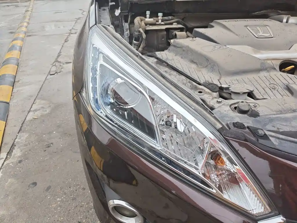 Luxgen U6 SUV 2016 2015 1.8T Innovation Upgrade