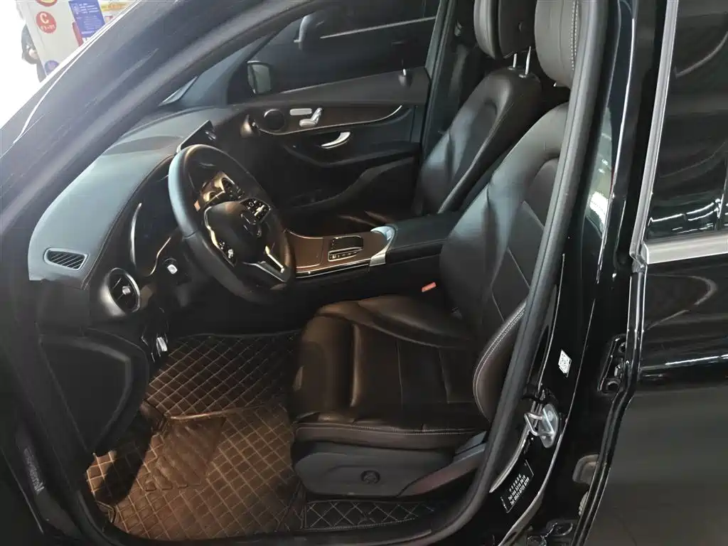 Mercedes-Benz GLC 2020 GLC 300 L 4MATIC Dynamic фото 11