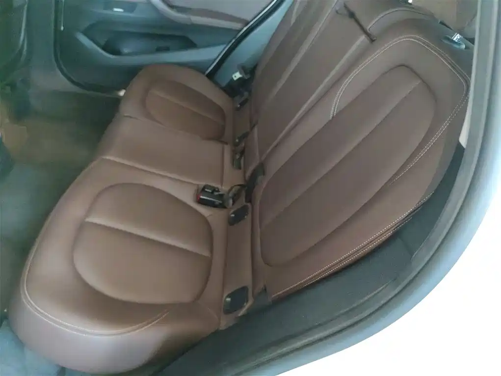 BMW X1 2021 sDrive25Li Leading фото 17