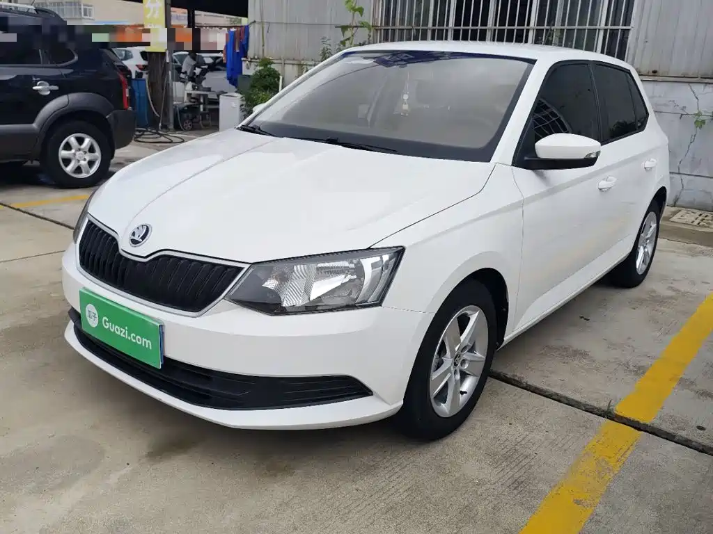  Škoda Fabia 2017 1.4L Auto Car Enjoy Edition