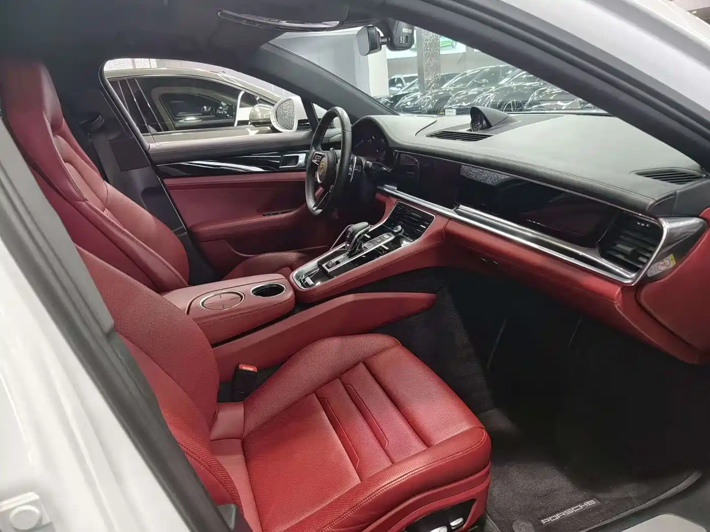 Porsche Panamera 2021 Panamera Executive Long Wheelbase 2.9T фото 5