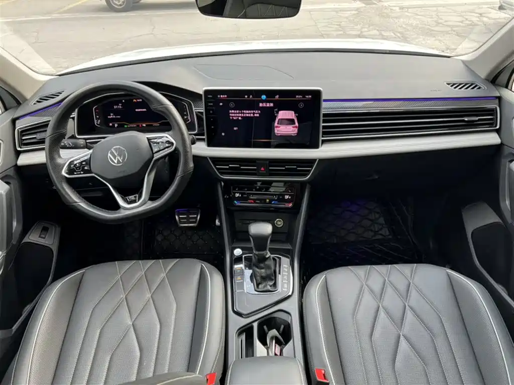 Volkswagen Tiguan L 2023 Facelift 330TSI Auto FWD R-Line Premium фото 12