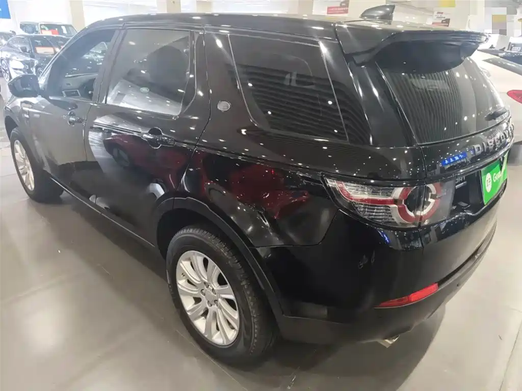 Land Rover Discovery Sport 2017 2.0T SE фото 19