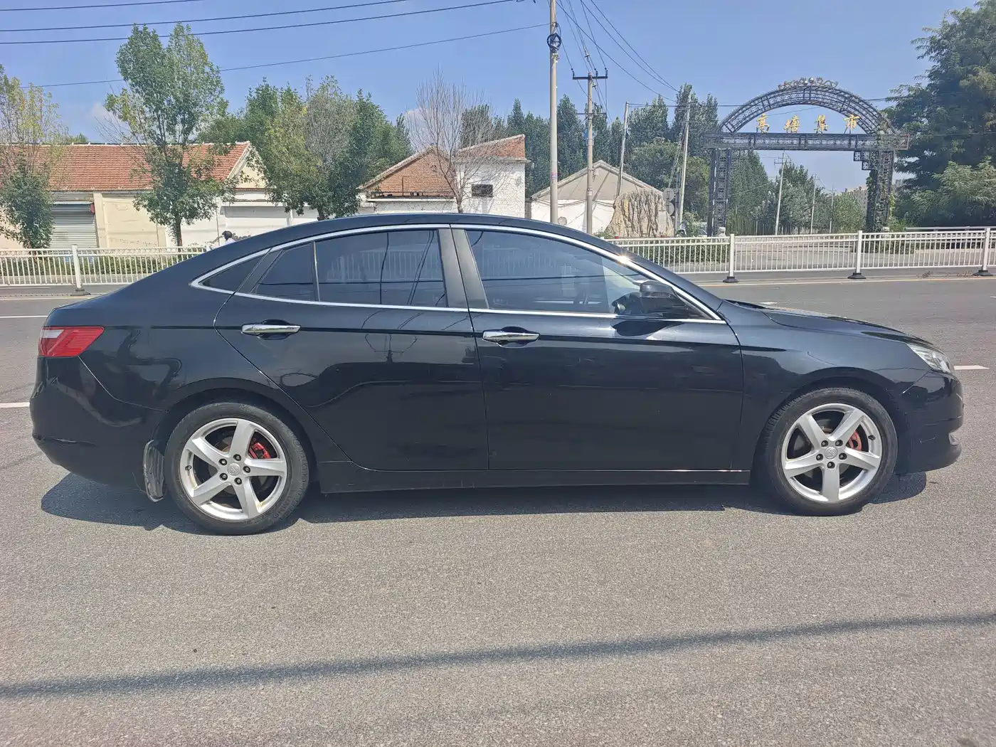 Besturn B70 2014 2014 2.0L Automatic Luxury