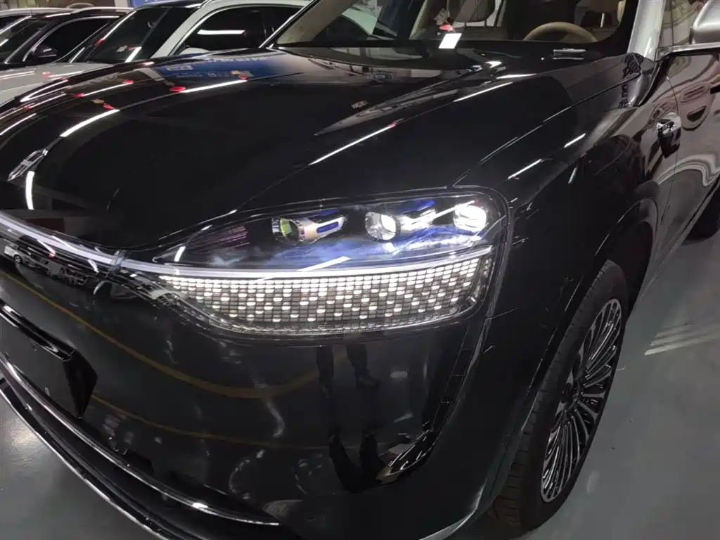 AITO Wenjie AITO M9 2025 Extended Range Ultra 52kWh 6-Seater фото 24