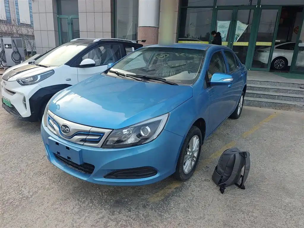 BYD e5 2018 Mobility Edition фото 2
