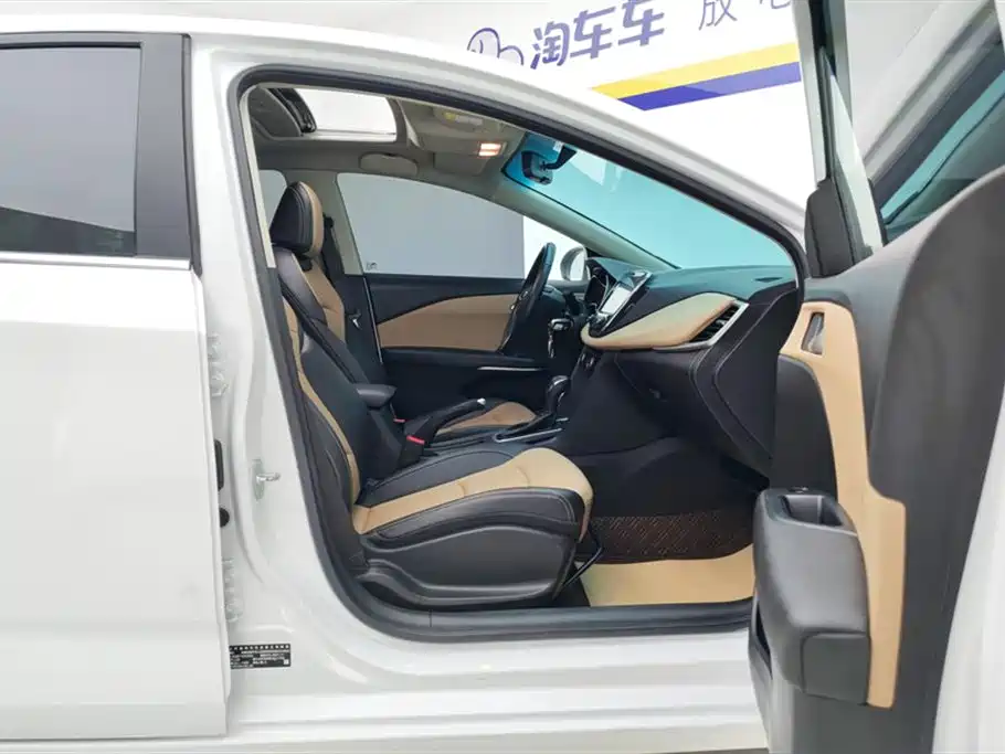 Chevrolet Monza 2022 320 Automatic Enjoyment Sunroof Edition фото 8
