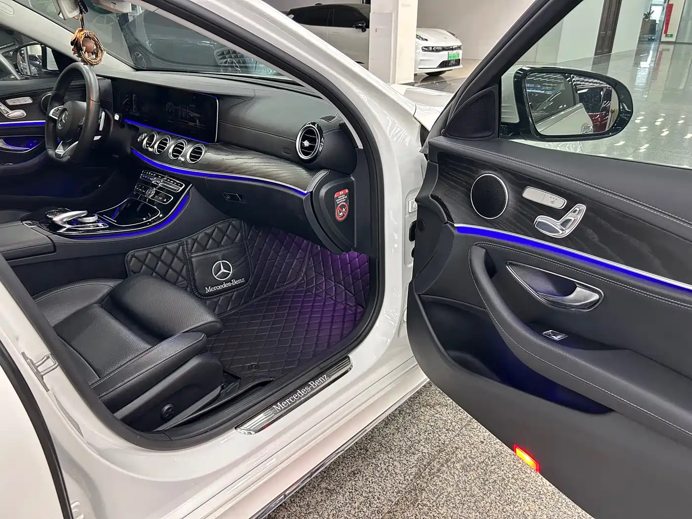 Mercedes-Benz E-Class 2017 E 200 L 4MATIC фото 13
