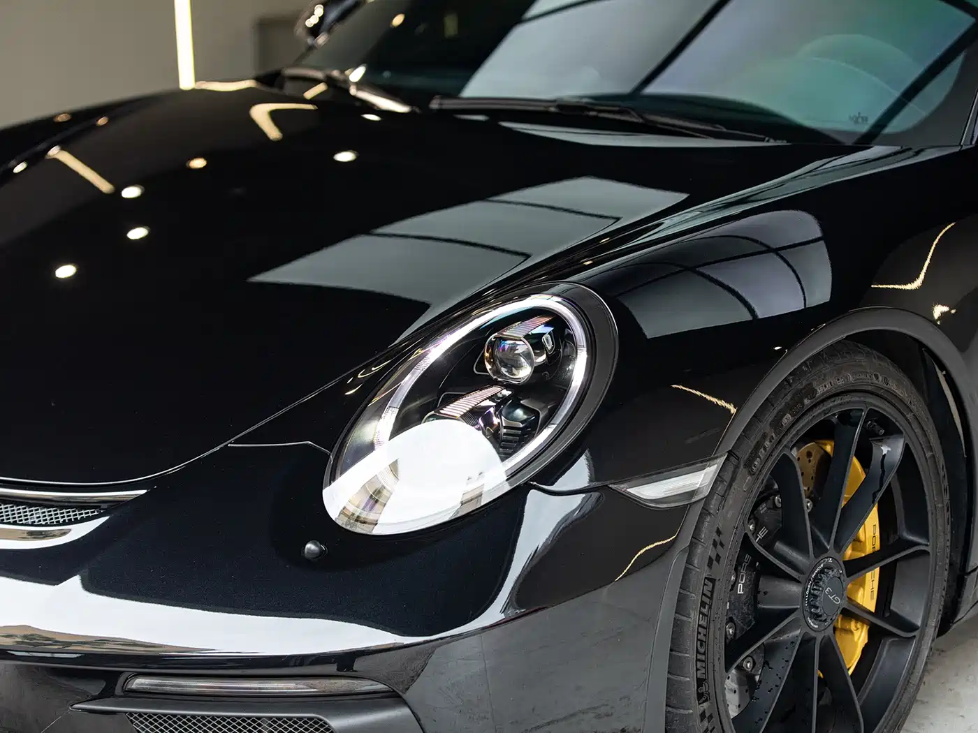 Porsche 911 2018 GT3 4.0L фото 8