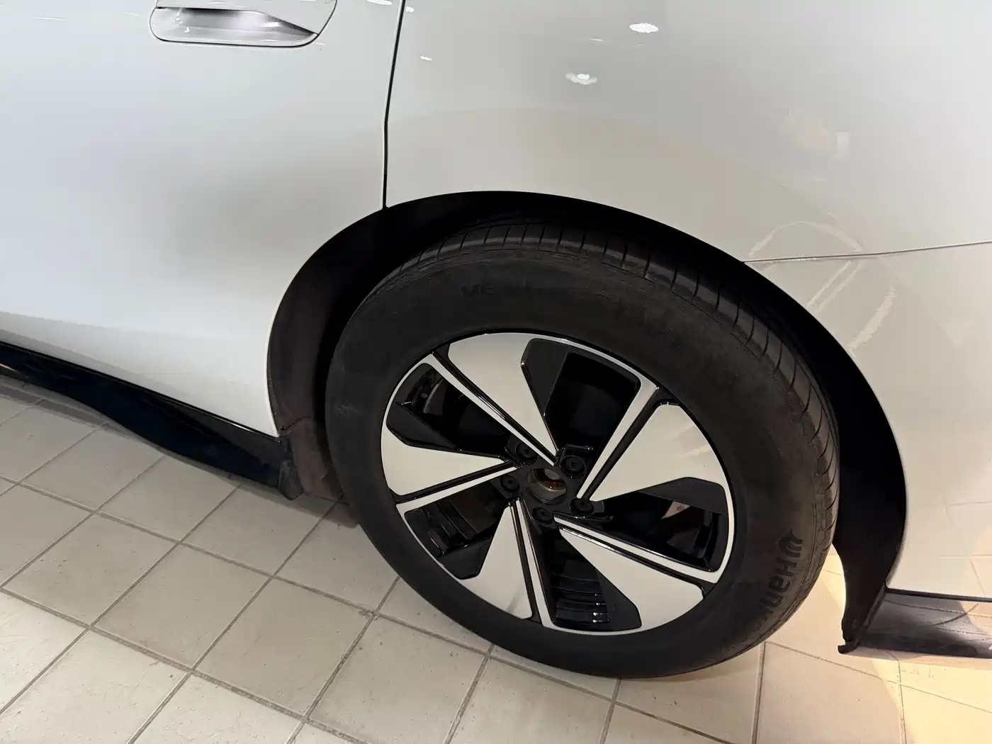 VOLKSWAGEN ID.7 VIZZION