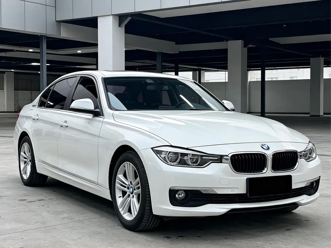 BMW 3 Series 2017 320Li Fashion фото 3