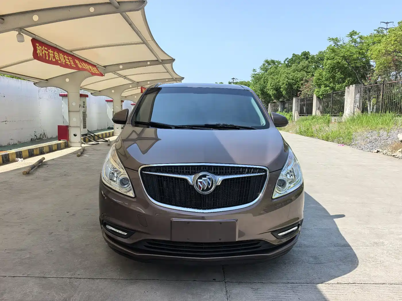 Buick GL8 2018 28T Luxury Model China VI фото 2