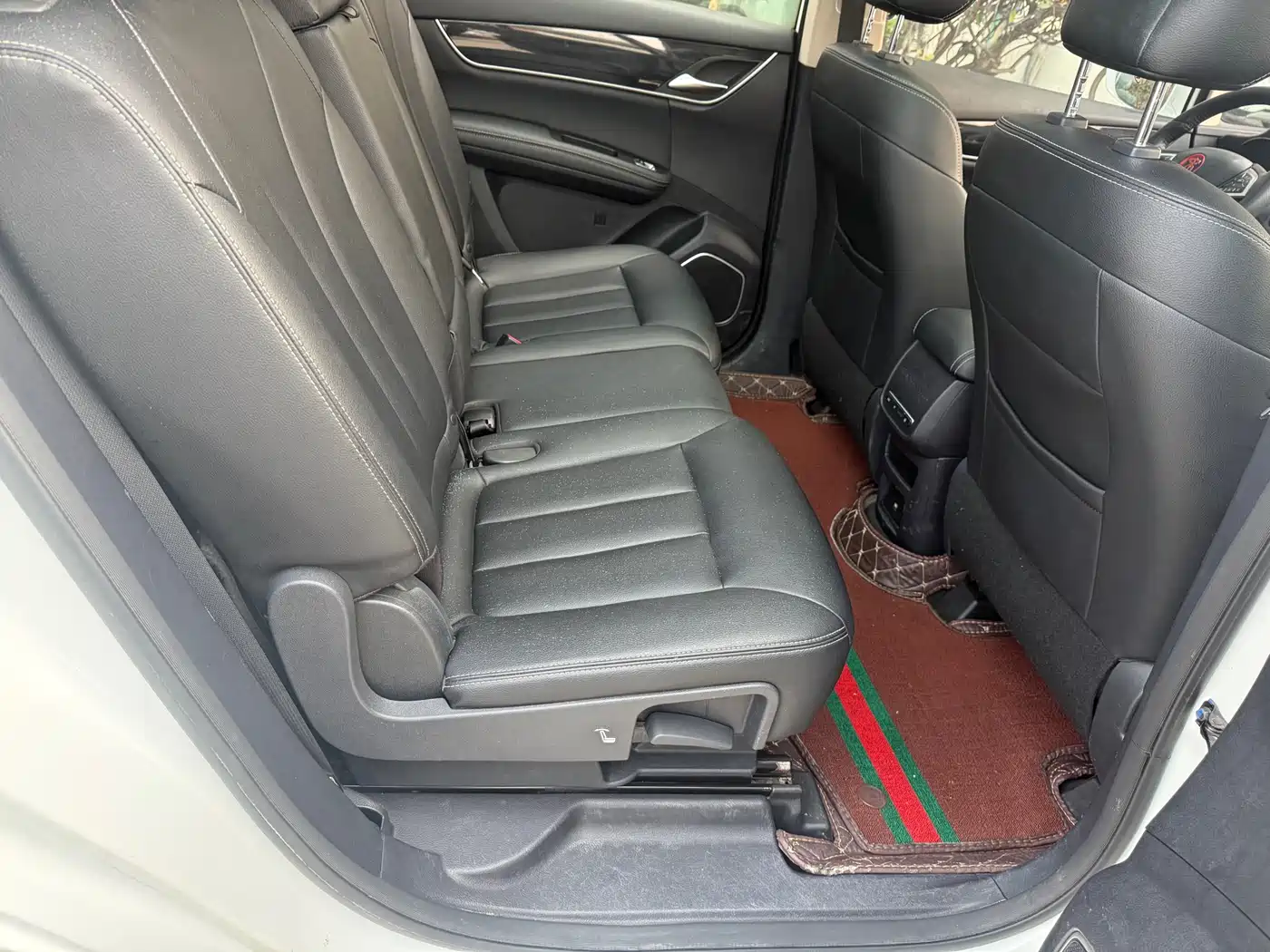 BYD Song MAX 2017 1.5T Auto Smart Connect Premium 7-seater фото 14