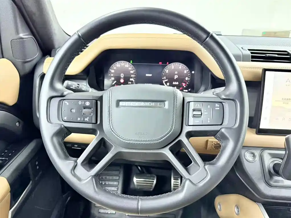 Land Rover Defender 2025 110 3.0T P400 X фото 8