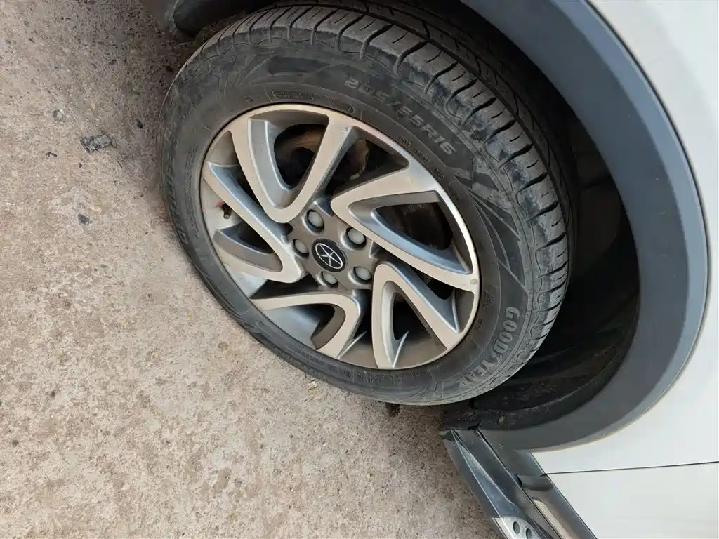 JAC Refine S3 2015 2014 1.5L CVT Luxury Smart
