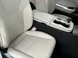 Фото 17 - Lexus LM