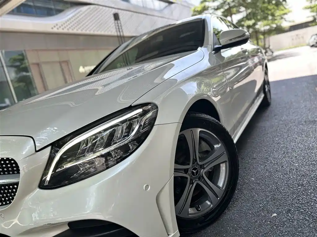 Mercedes-Benz C-Class 2019 Facelift C 260 L Sport фото 12
