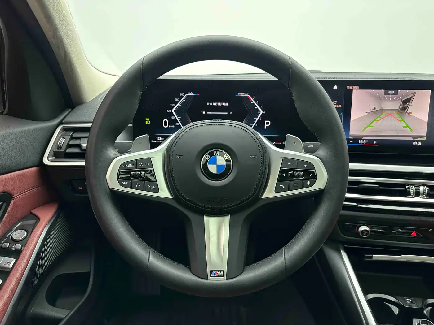 BMW 3 Series 2023 320Li M Sport Package фото 16
