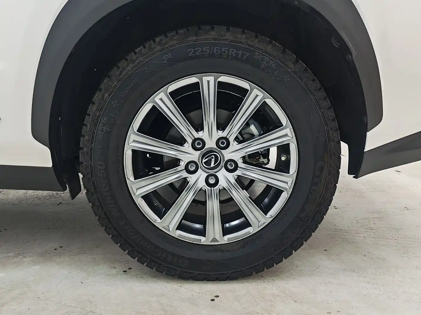 Lexus NX 2020 300h FWD F Sport China VI фото 16