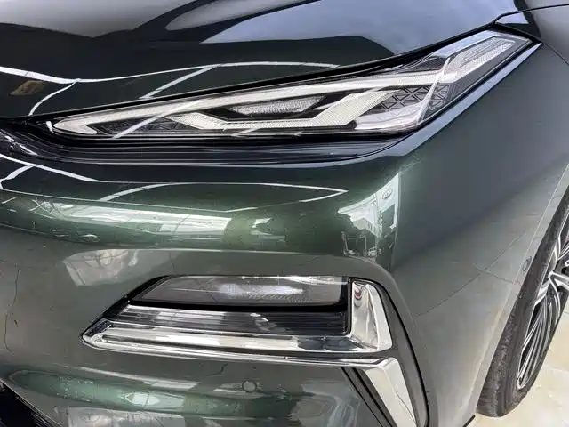 Geely Galaxy Galaxy Xingyao 8 2025 130km EM-P Starship Edition фото 18